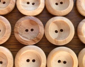 Hole Natural Wooden Buttons
